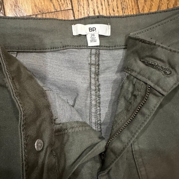 bp Army Green Cropped Flares - Picture 6 of 6